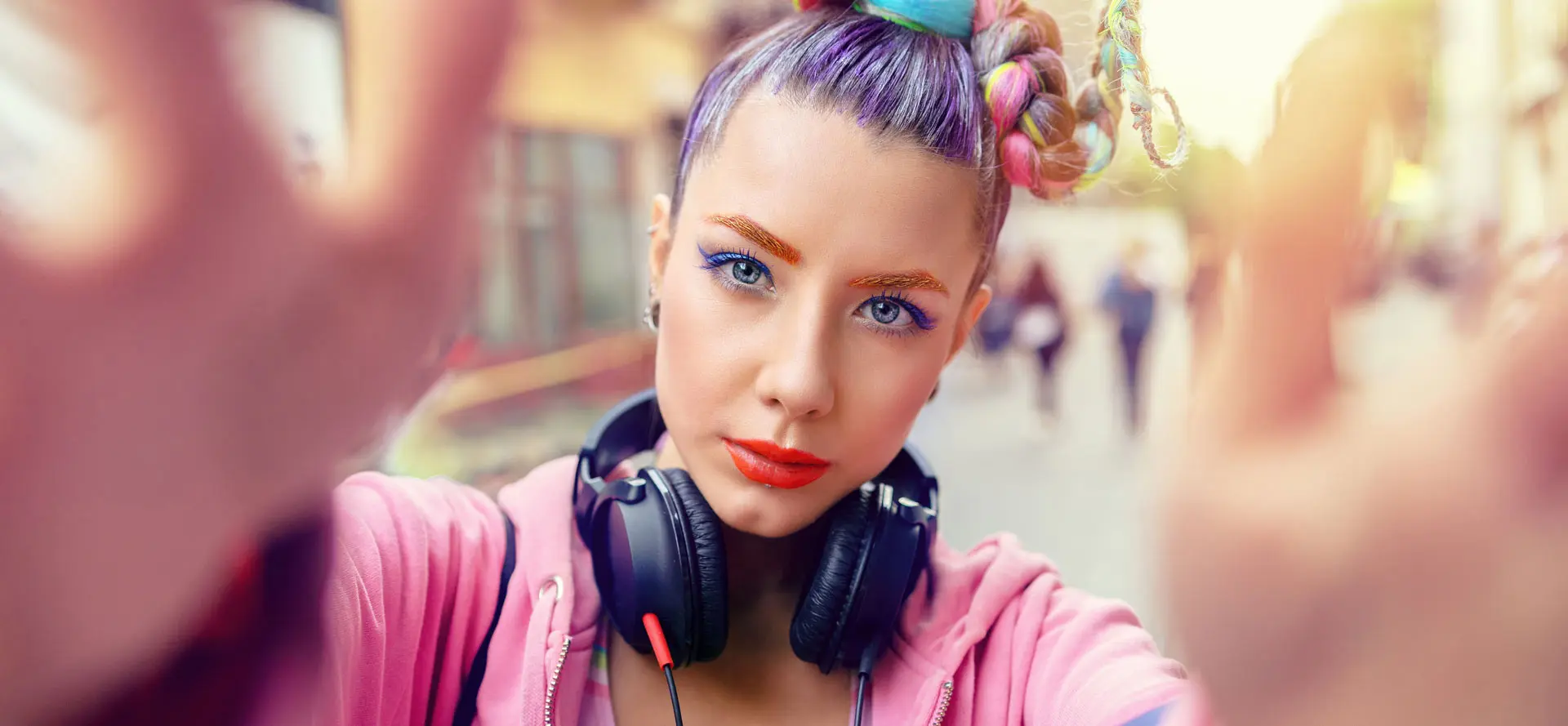 Warum die GenZ jetzt Halt in Marken sucht